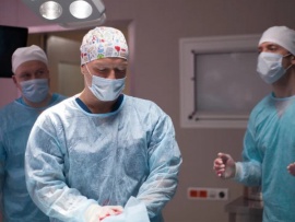 Акушер: 3–4 серии