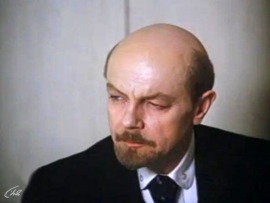 20 декабря: 1 серия — "Военная диктатура?..". 2 серия — "Саботаж". 3 серия — "Террор". 4 серия — "ВЧК"